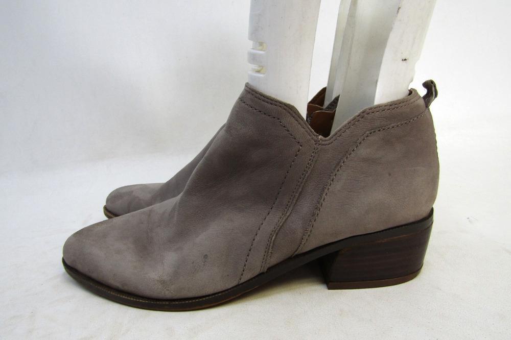 Franco Sarto Womens Sz 6.5 M Gray Suede Zip Ankle Fashion Boots Bootie